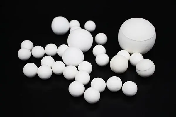 Shandong Qishuai Kopásálló Equipment Co., Ltd.: Új referenciaértékek kovácsolása a kopásálló berendezések bányászatában alumínium-oxid kerámia technológiával